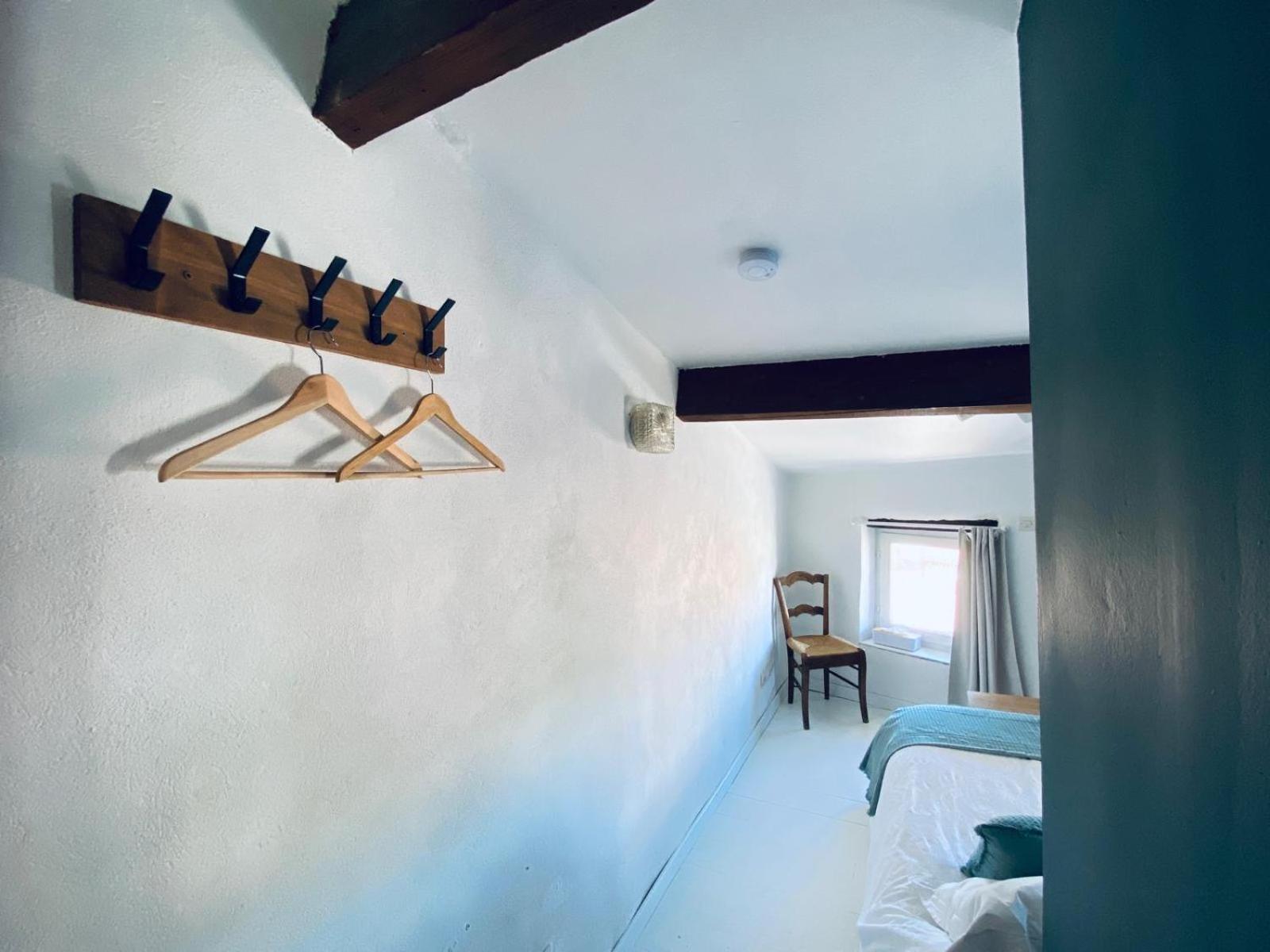 Hotel Le Pied De La Lettre Grignan Camera foto